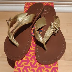Tory Burch Nora Flat Thong Metallic Mestico Gold 6